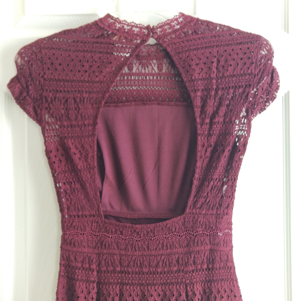 FOXIDOX Ellie Fit & Flare Lace Dress w/ Sexy Back - Picture 6 of 16